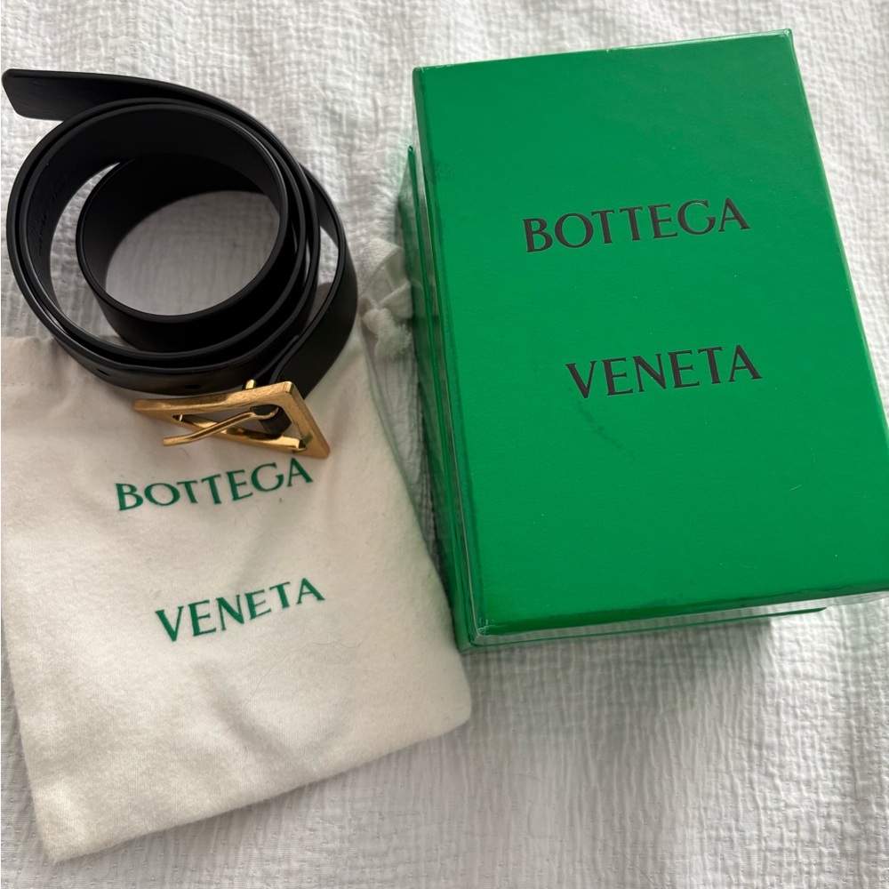 Bottega Veneta Triangle Belt Size 75, authentic